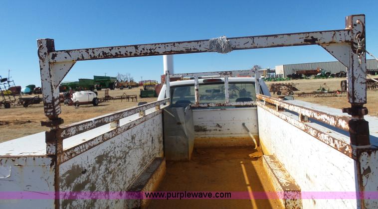 image for item L6188 1995 Ford F350 XL utility truck