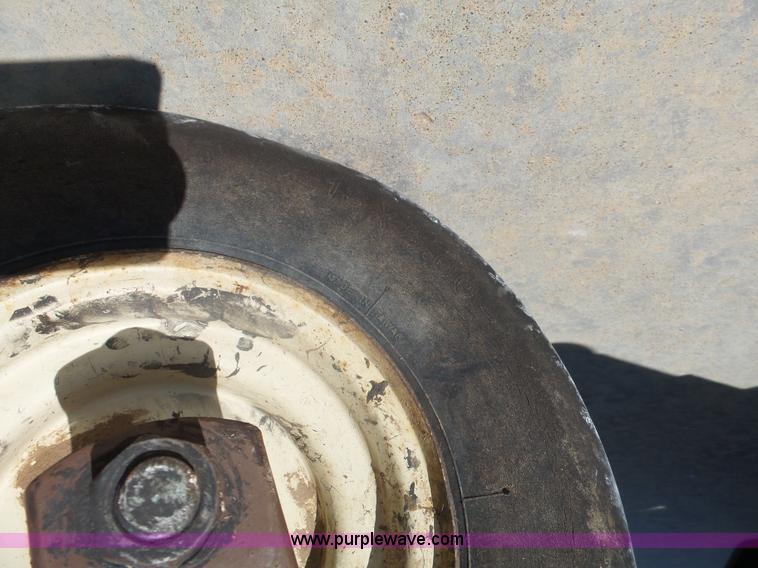 image for item L6207 Grasshopper 612 ZTR lawn mower