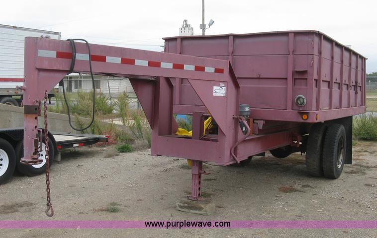 image for item L6379 2007 shop built dump trailer