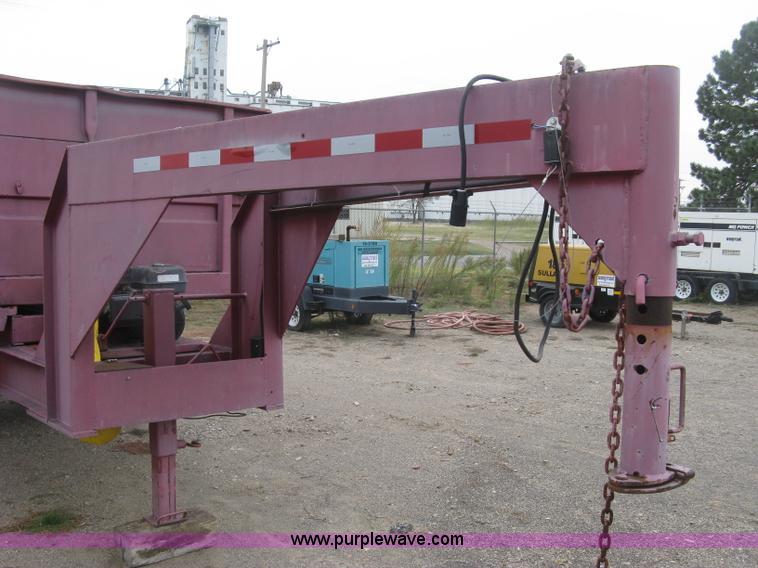 image for item L6379 2007 shop built dump trailer