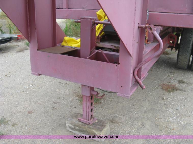 image for item L6379 2007 shop built dump trailer