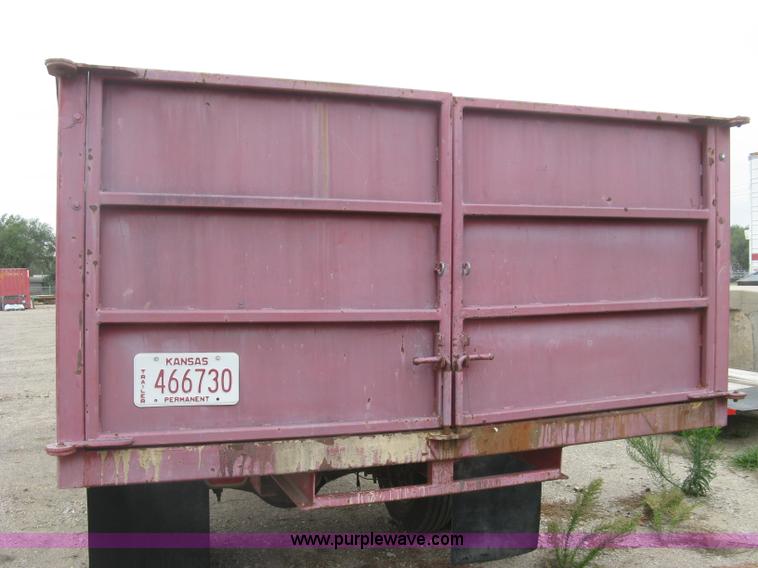image for item L6379 2007 shop built dump trailer