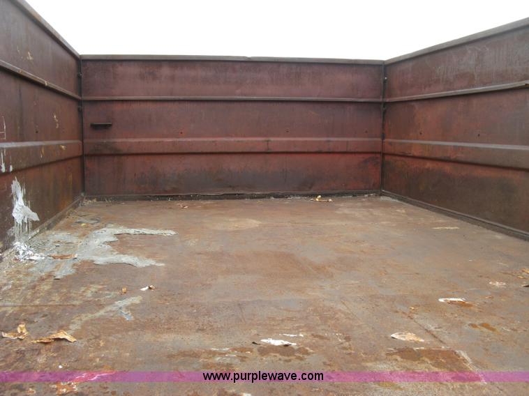 image for item L6379 2007 shop built dump trailer