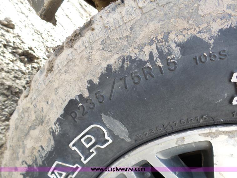 image for item L7072 1998 GMC Jimmy SL SUV