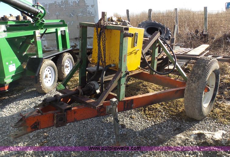 image for item L7075 Log splitter