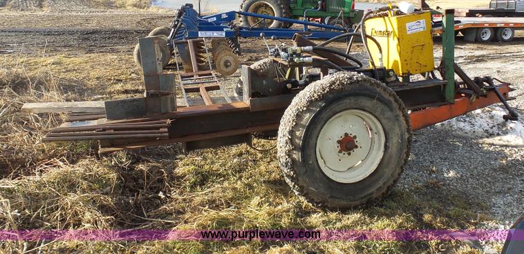 image for item L7075 Log splitter