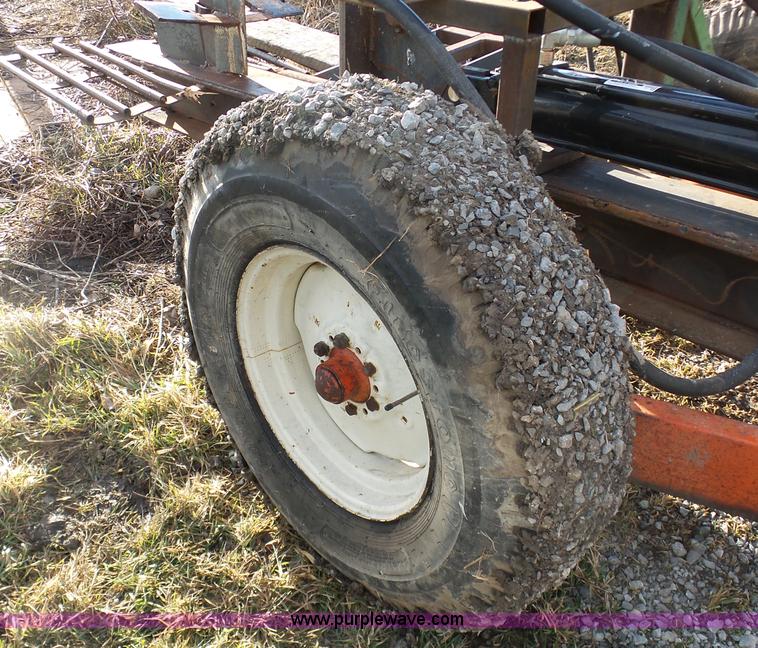 image for item L7075 Log splitter