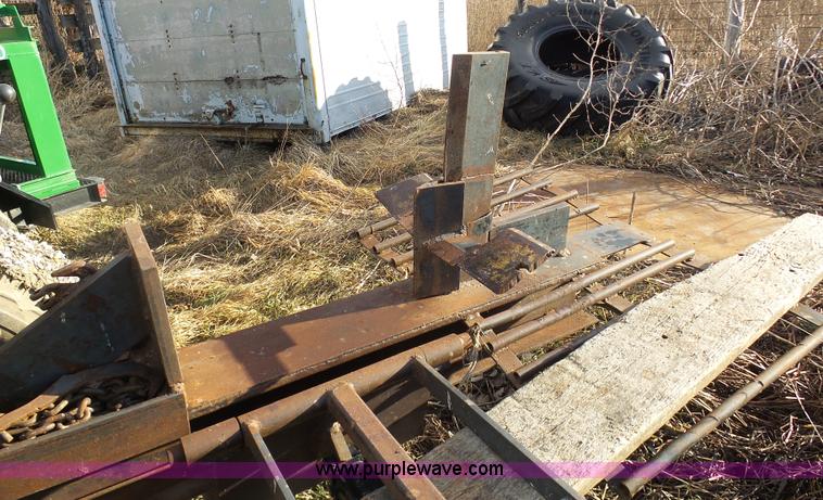 image for item L7075 Log splitter