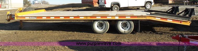 image for item L7085 2007 Redi Haul equipment trailer