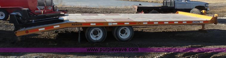 image for item L7085 2007 Redi Haul equipment trailer