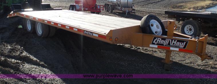 image for item L7085 2007 Redi Haul equipment trailer