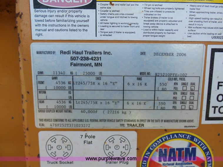 image for item L7085 2007 Redi Haul equipment trailer