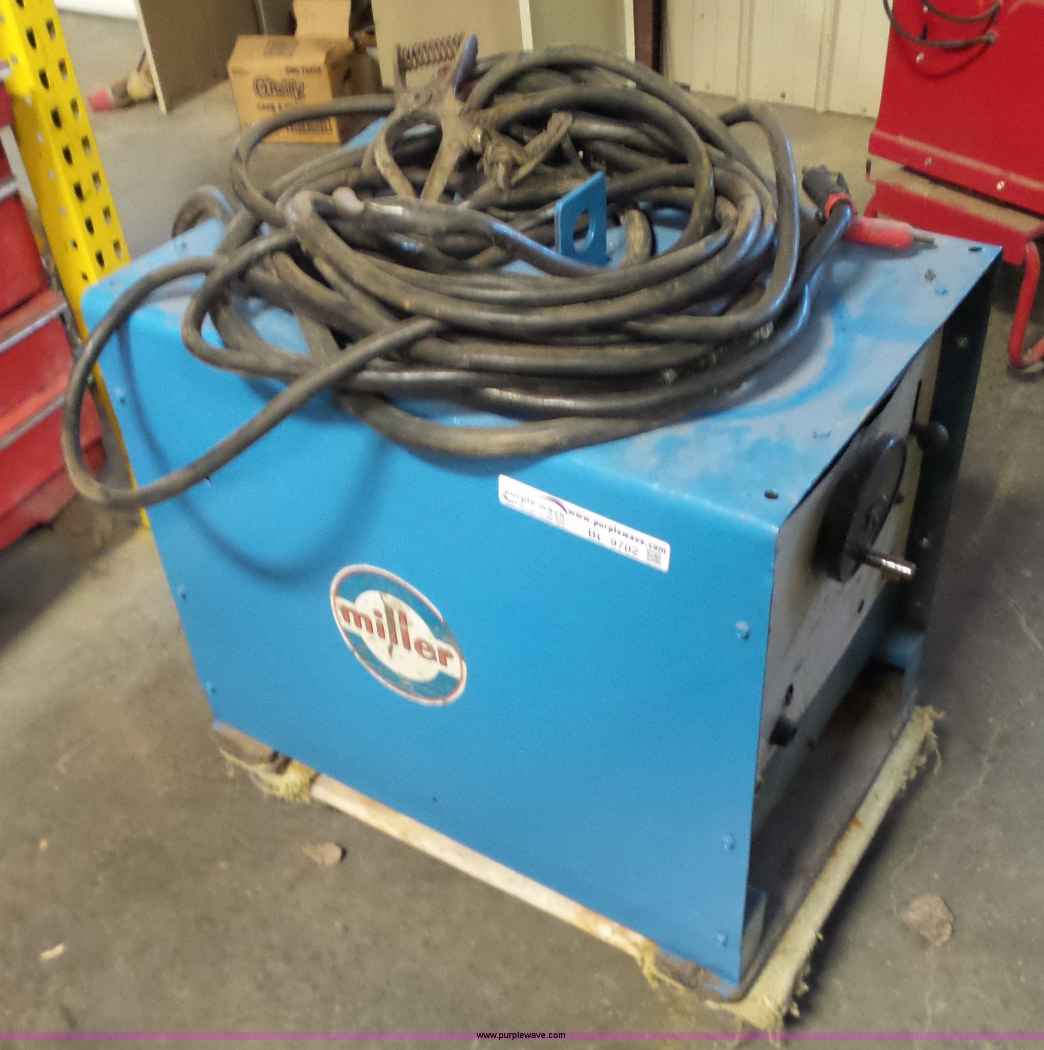 Miller AC/DC arc welder in Joplin, MO Item BL9702 sold Purple Wave