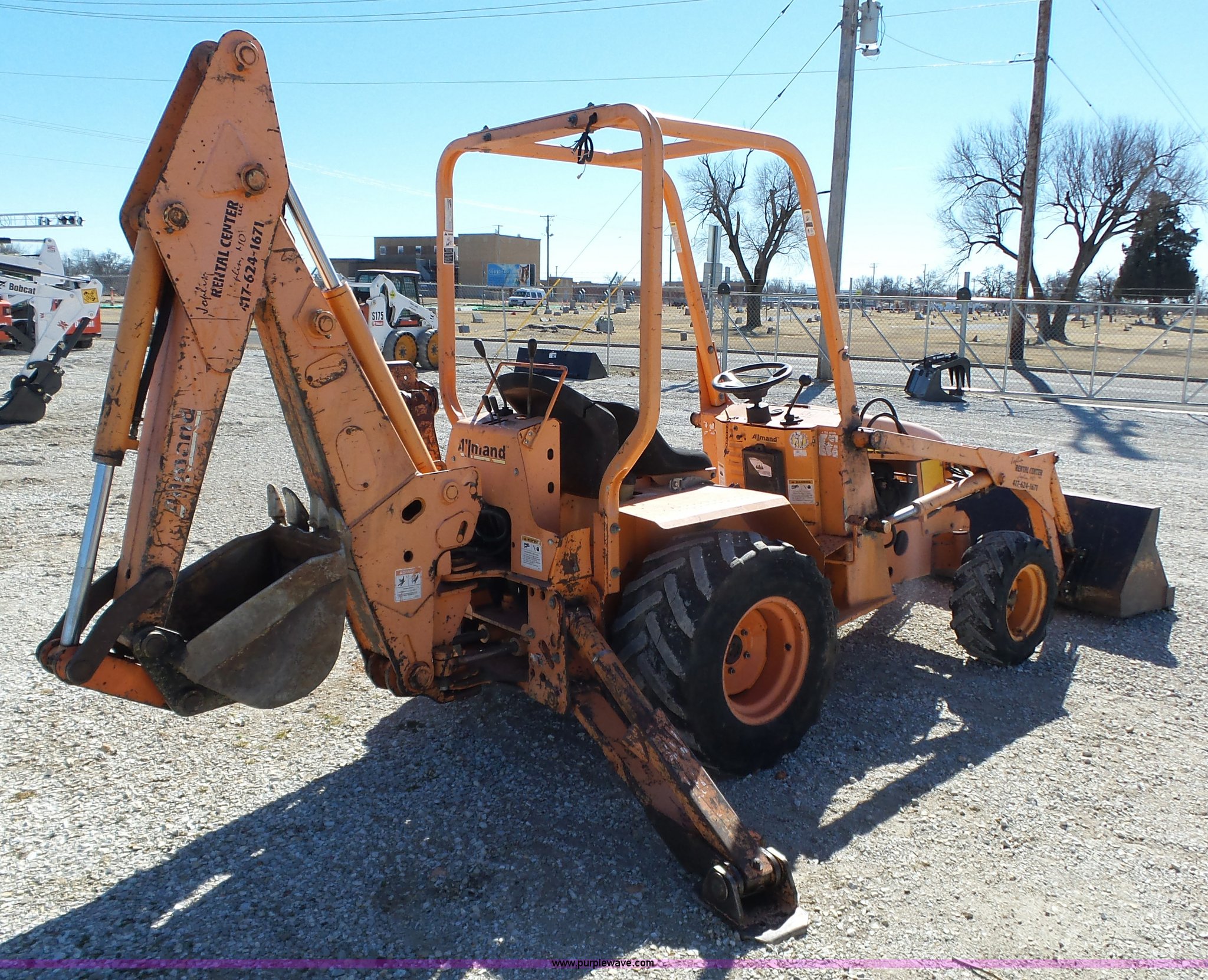 Allmand TLB325 backhoe in Joplin, MO Item BL9709 sold Purple Wave