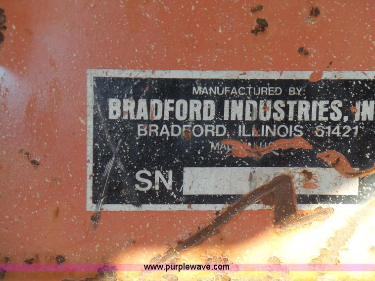 image for item J7581 Bradford overhead striping buggy