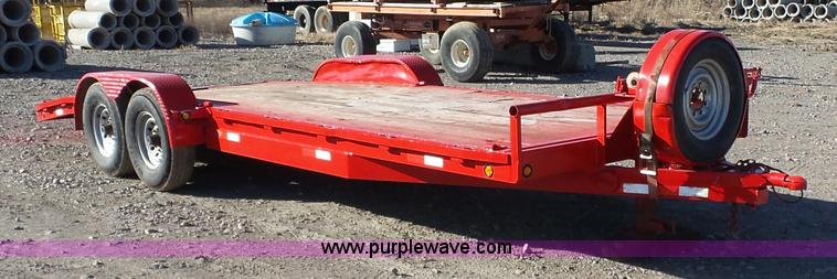 image for item J7589 2008 Lamar utility trailer
