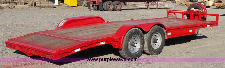 image for item J7589 2008 Lamar utility trailer