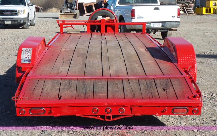 image for item J7589 2008 Lamar utility trailer