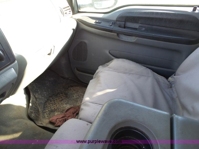 image for item J7590 2005 Ford F250 Super Duty XLT SuperCab pickup truck