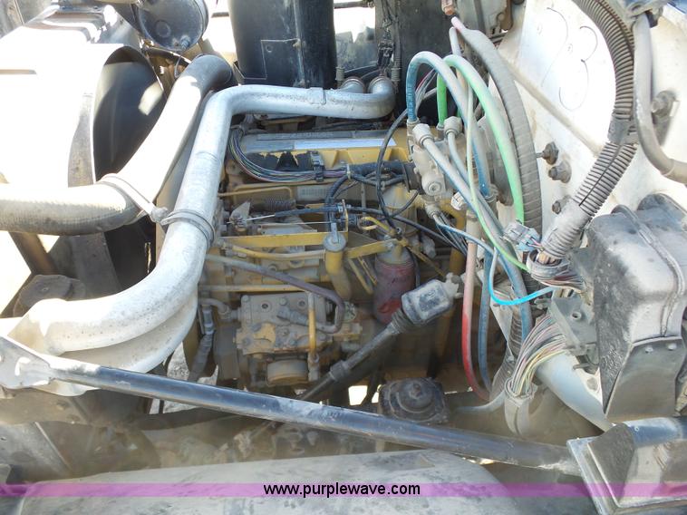 image for item J7591 1991 Chevrolet Kodiak rollback truck