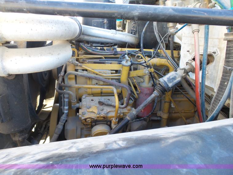 image for item J7591 1991 Chevrolet Kodiak rollback truck