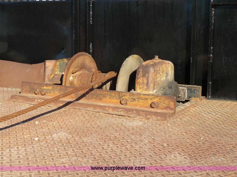 image for item J7591 1991 Chevrolet Kodiak rollback truck