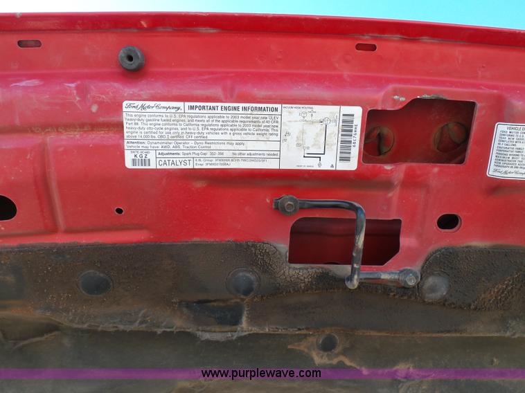 image for item J7592 2003 Ford F550 truck cab and chassis