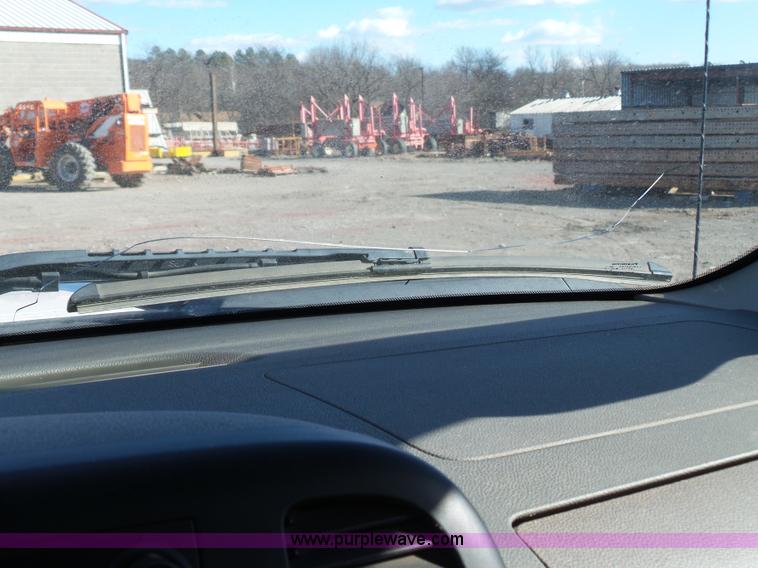 image for item J7594 2009 Chevrolet Silverado 2500HD Ext. Cab pickup truck