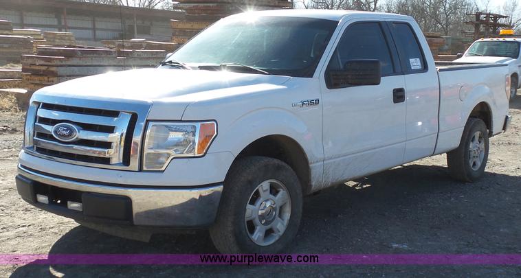 image for item J7595 2010 Ford F150 XLT SuperCab pickup truck