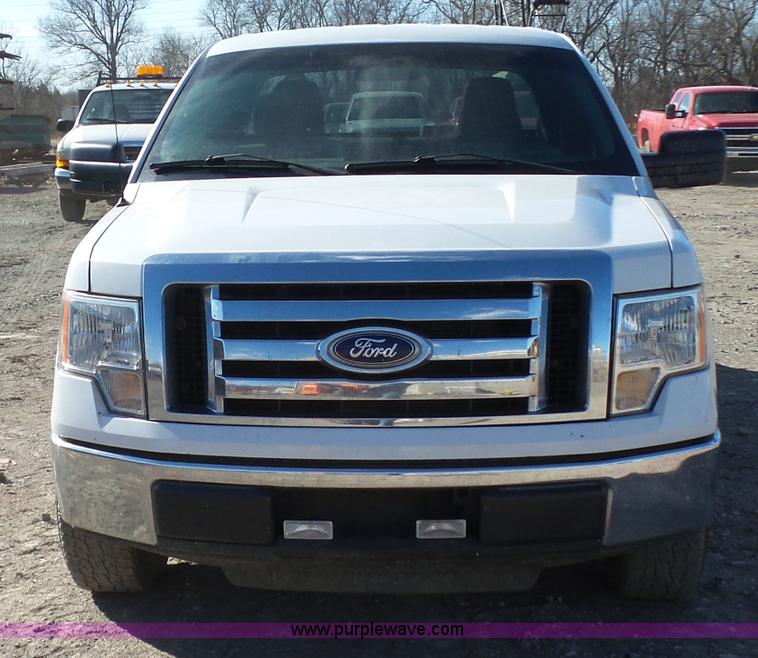 image for item J7595 2010 Ford F150 XLT SuperCab pickup truck