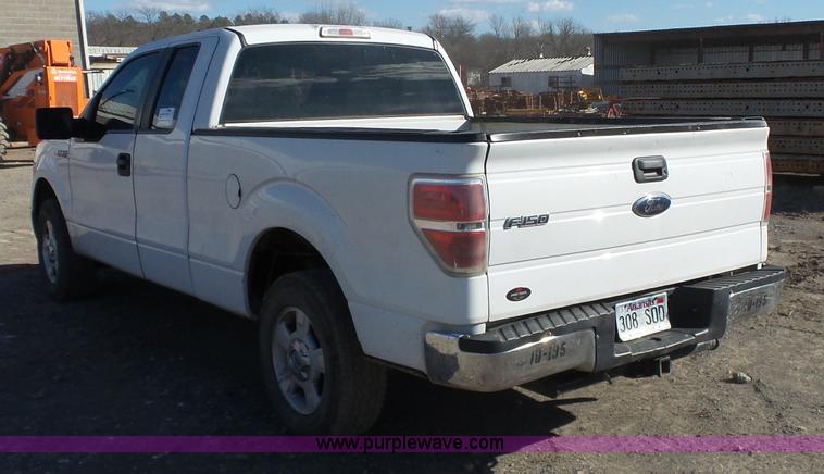 image for item J7595 2010 Ford F150 XLT SuperCab pickup truck