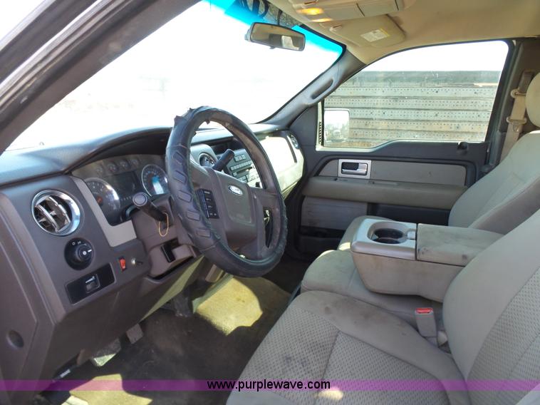 image for item J7595 2010 Ford F150 XLT SuperCab pickup truck