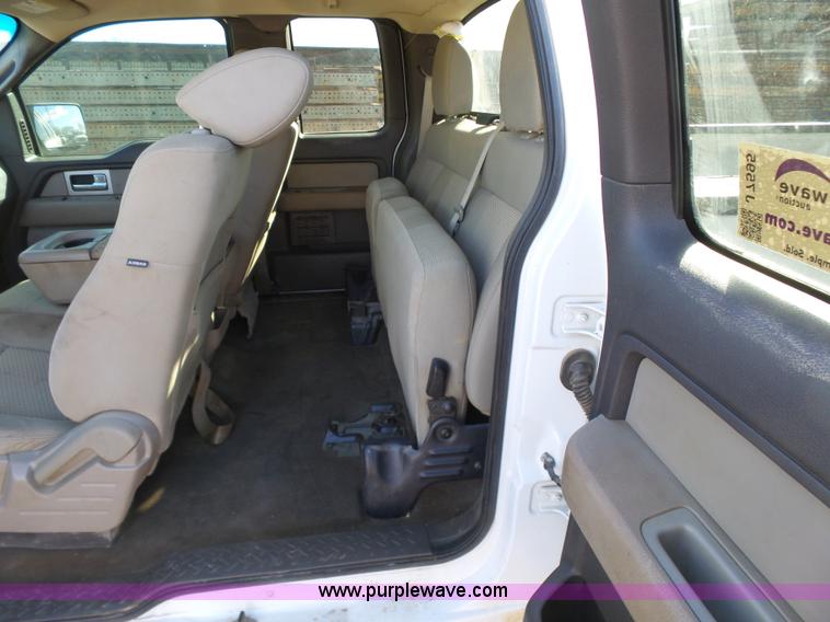 image for item J7595 2010 Ford F150 XLT SuperCab pickup truck