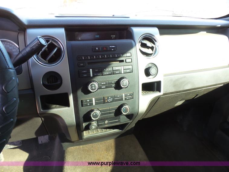 image for item J7595 2010 Ford F150 XLT SuperCab pickup truck