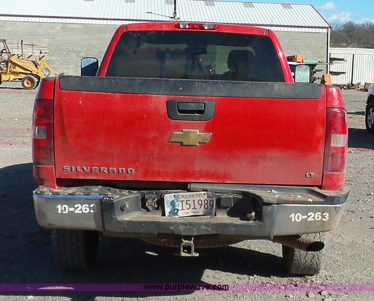 image for item J7596 2009 Chevrolet Silverado 2500HD Ext. Cab pickup truck