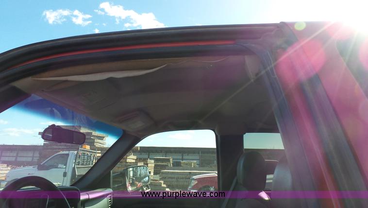 image for item J7601 2007 Chevrolet Silverado Classic 2500HD Ext. Cab pickup truck