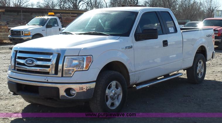 image for item J7602 2011 Ford F150 SuperCab pickup truck
