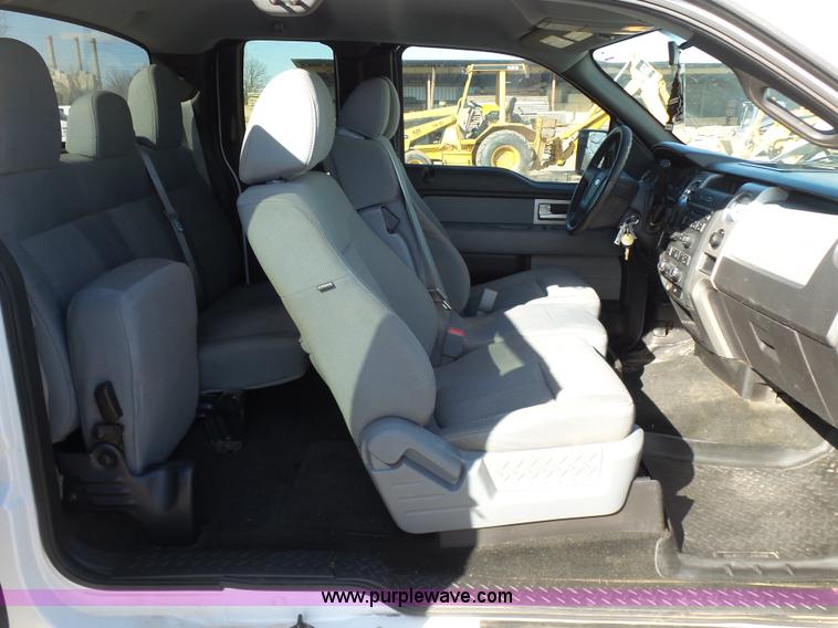 image for item J7602 2011 Ford F150 SuperCab pickup truck