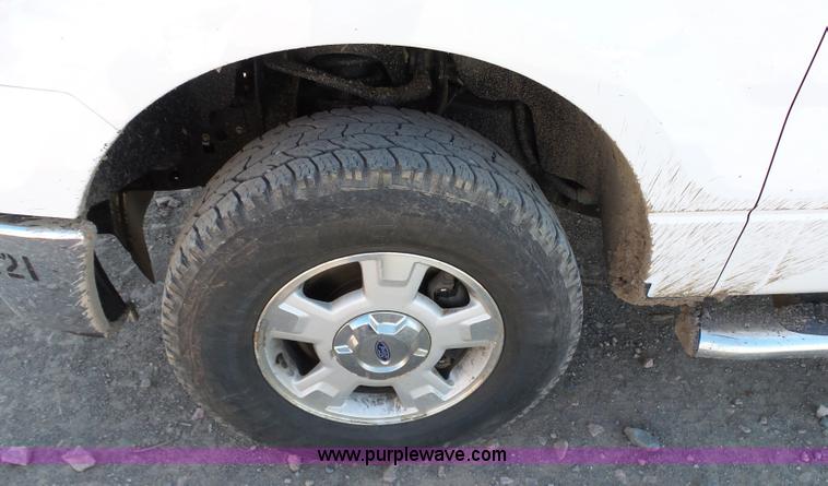 image for item J7602 2011 Ford F150 SuperCab pickup truck