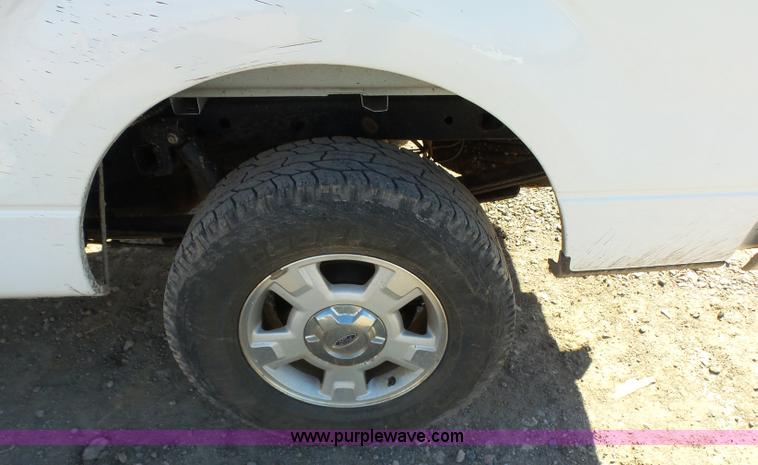 image for item J7602 2011 Ford F150 SuperCab pickup truck