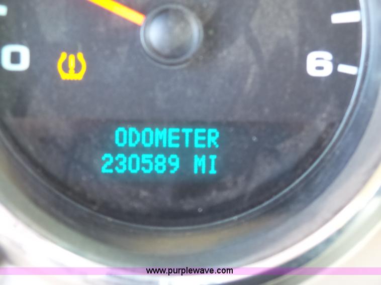 image for item J7603 2008 Chevrolet Silverado 3500HD LT Ext. Cab pickup truck