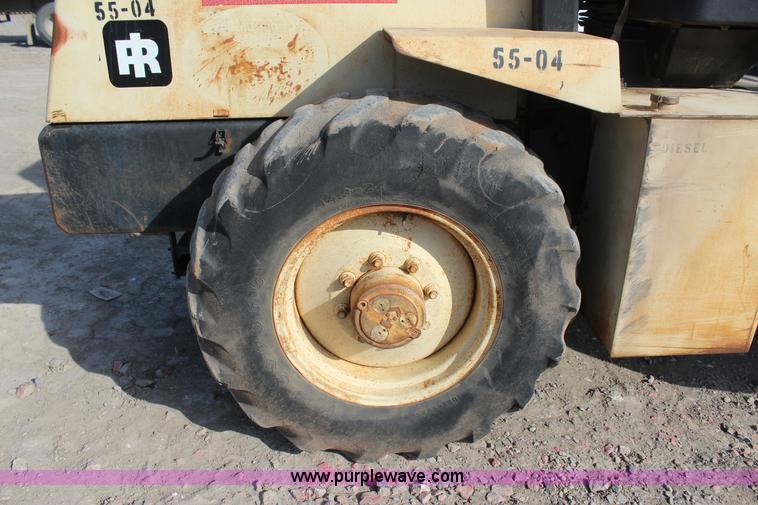 image for item J7604 Ingersoll Rand 5070F Pro Pac single drum roller