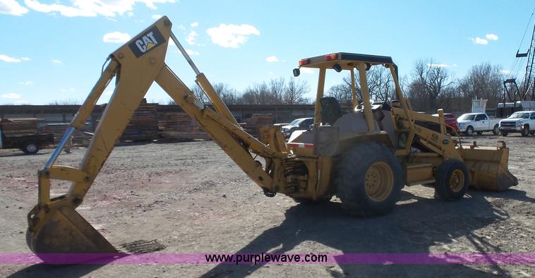 image for item J7605 Caterpillar 426 Series II backhoe