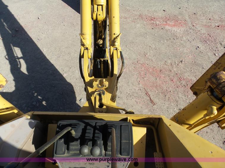 image for item J7605 Caterpillar 426 Series II backhoe