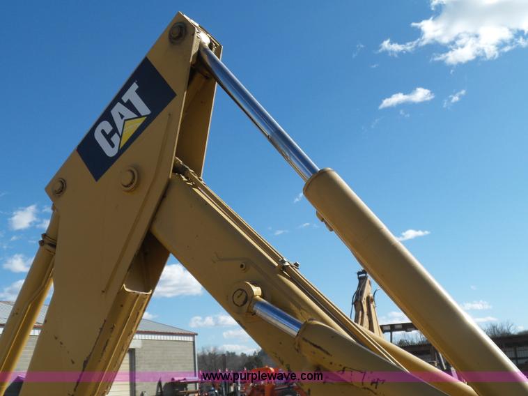 image for item J7605 Caterpillar 426 Series II backhoe