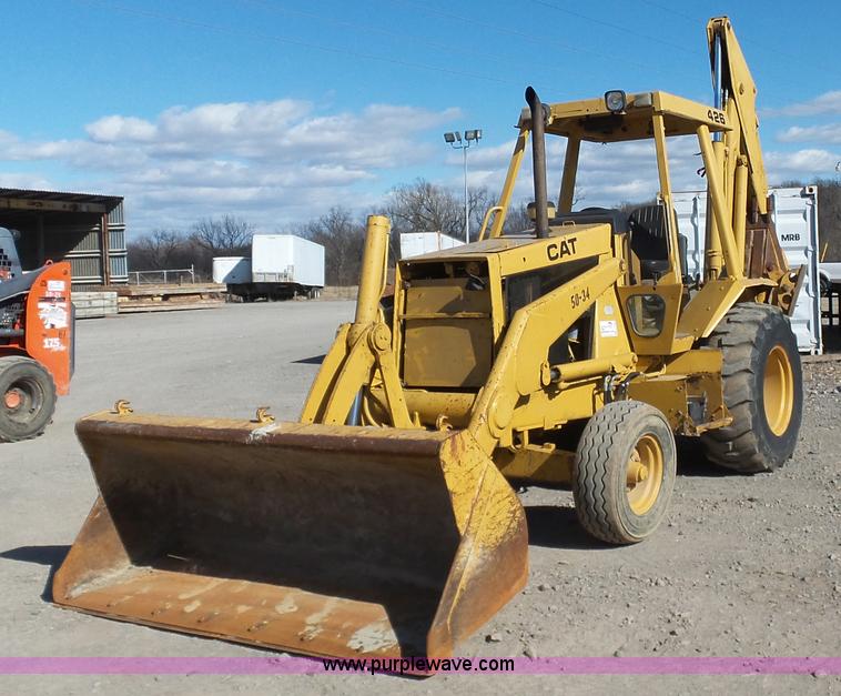 image for item J7606 Caterpillar 426 backhoe