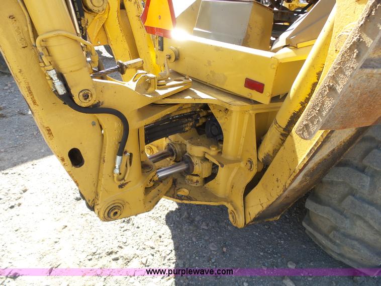 image for item J7606 Caterpillar 426 backhoe