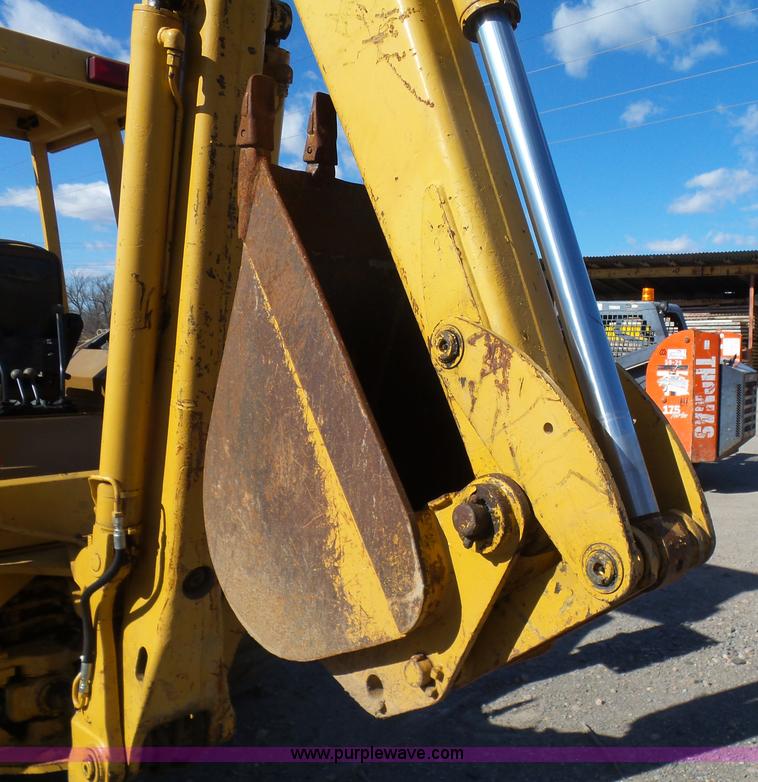 image for item J7606 Caterpillar 426 backhoe