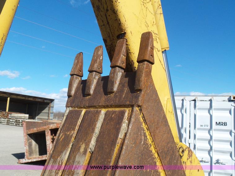 image for item J7606 Caterpillar 426 backhoe