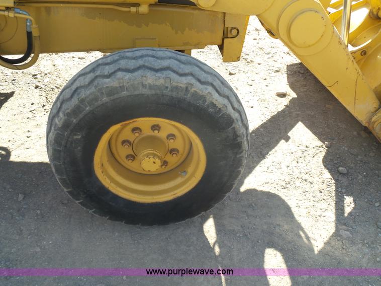 image for item J7606 Caterpillar 426 backhoe